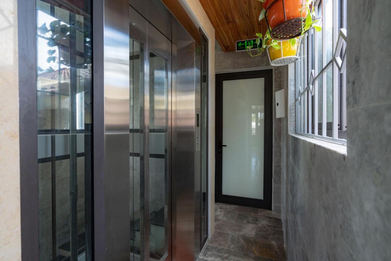 Maison Vui Homestay Хойан Экстерьер фото
